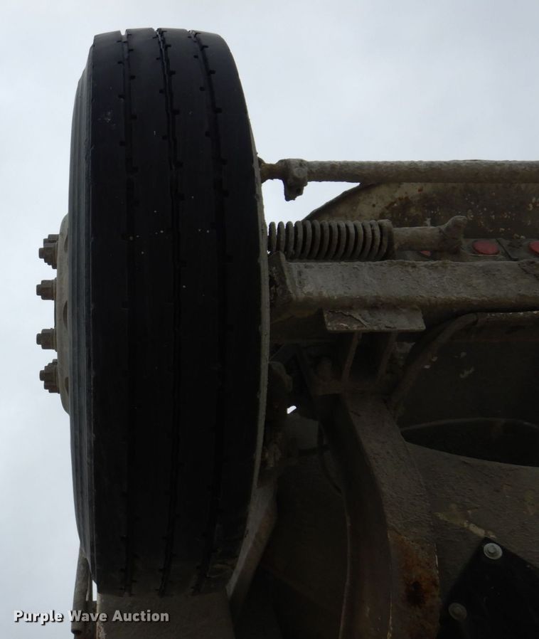 image for item KF9604 2001 Western Star 4964FX  ready mix truck