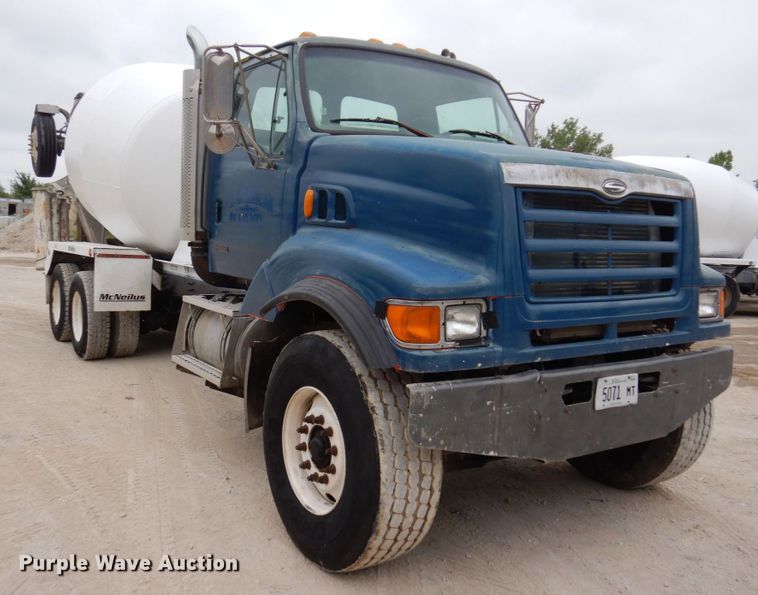 image for item KF9605 1999 Sterling LT9511  ready mix truck