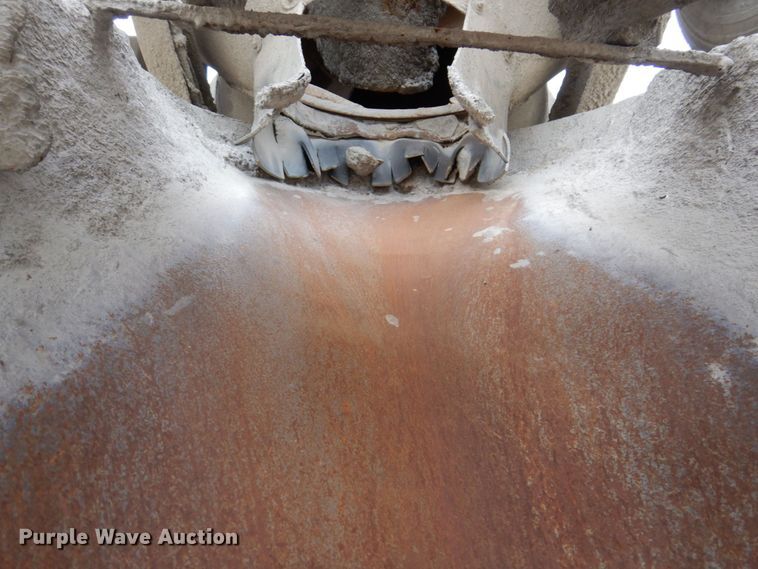 image for item KF9605 1999 Sterling LT9511  ready mix truck