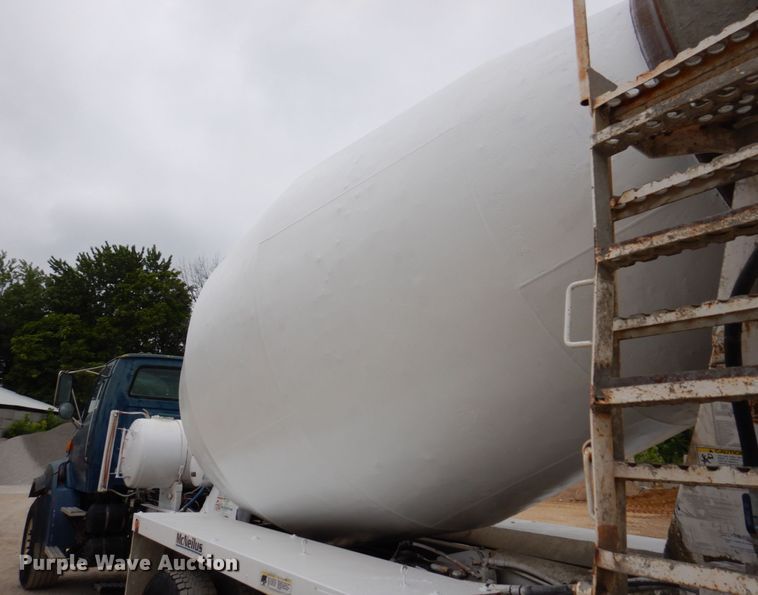 image for item KF9605 1999 Sterling LT9511  ready mix truck