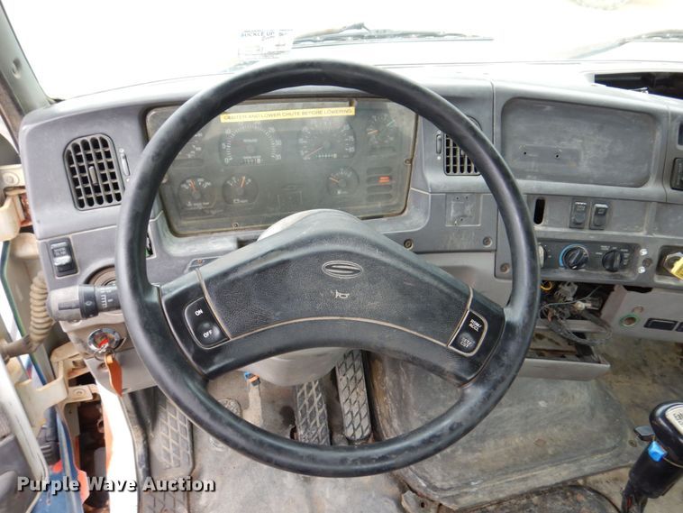 image for item KF9605 1999 Sterling LT9511  ready mix truck