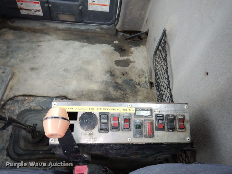 image for item KF9605 1999 Sterling LT9511  ready mix truck