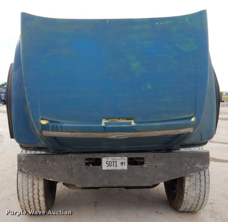 image for item KF9605 1999 Sterling LT9511  ready mix truck