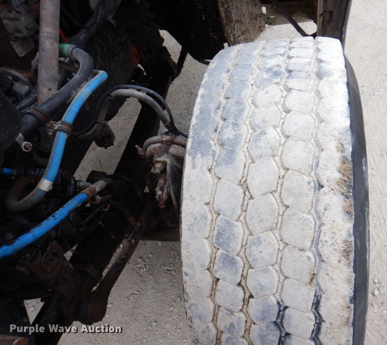 image for item KF9605 1999 Sterling LT9511  ready mix truck