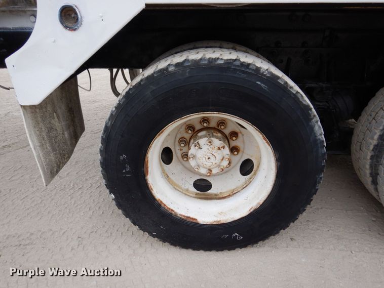 image for item KF9605 1999 Sterling LT9511  ready mix truck