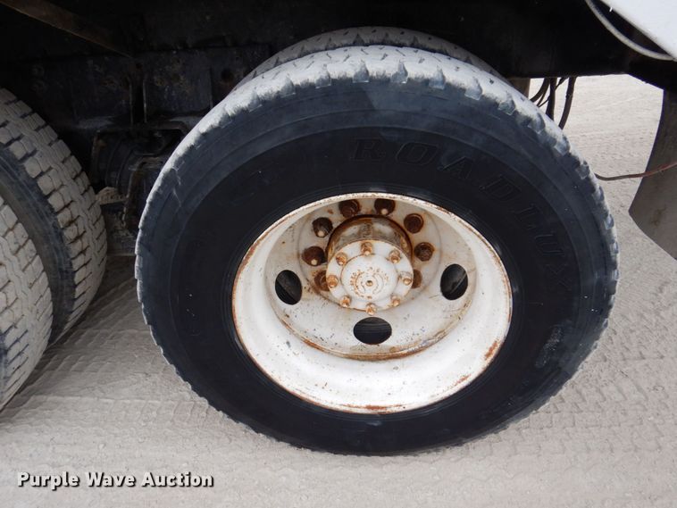 image for item KF9605 1999 Sterling LT9511  ready mix truck