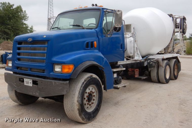 image for item KF9606 1999 Sterling LT9511  ready mix truck