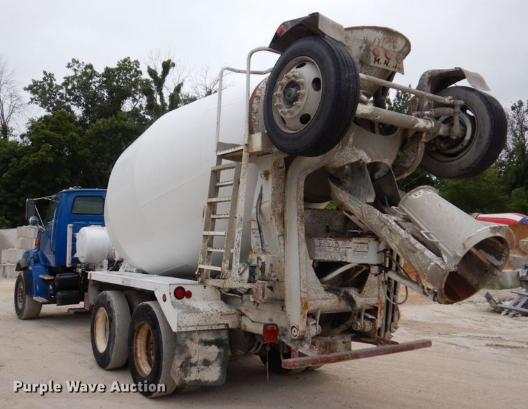 image for item KF9606 1999 Sterling LT9511  ready mix truck