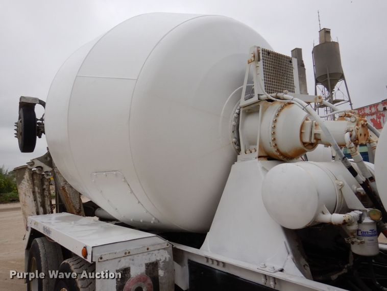 image for item KF9606 1999 Sterling LT9511  ready mix truck