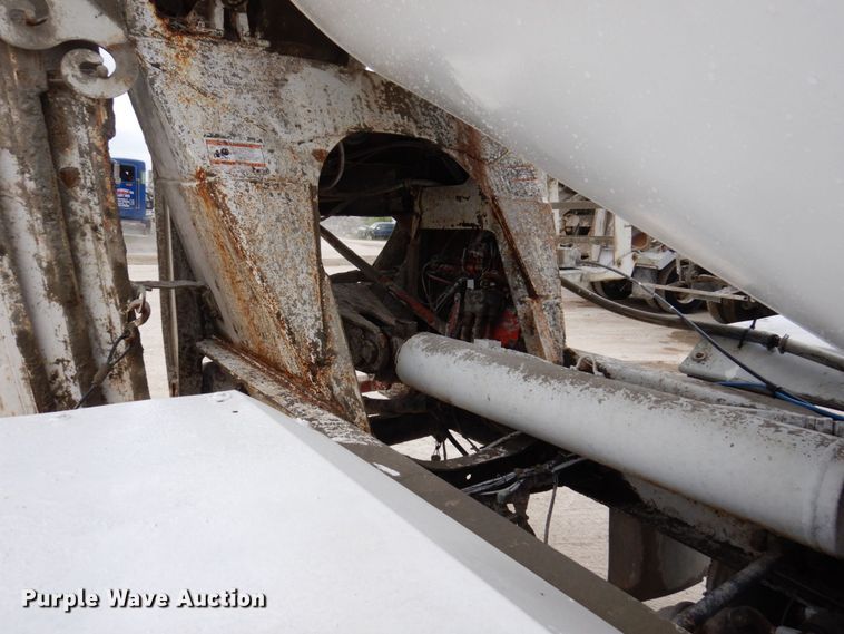 image for item KF9606 1999 Sterling LT9511  ready mix truck