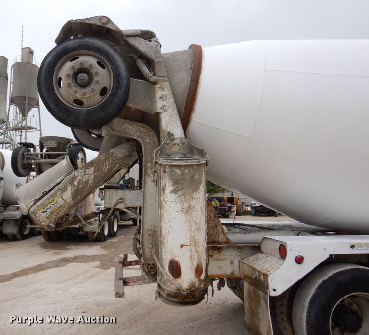 image for item KF9606 1999 Sterling LT9511  ready mix truck