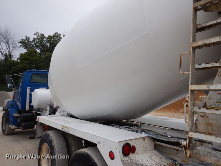 image for item KF9606 1999 Sterling LT9511  ready mix truck