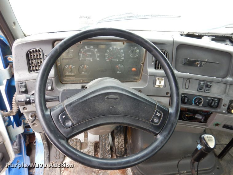 image for item KF9606 1999 Sterling LT9511  ready mix truck