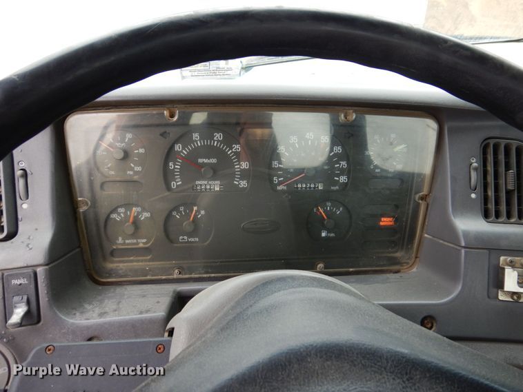 image for item KF9606 1999 Sterling LT9511  ready mix truck