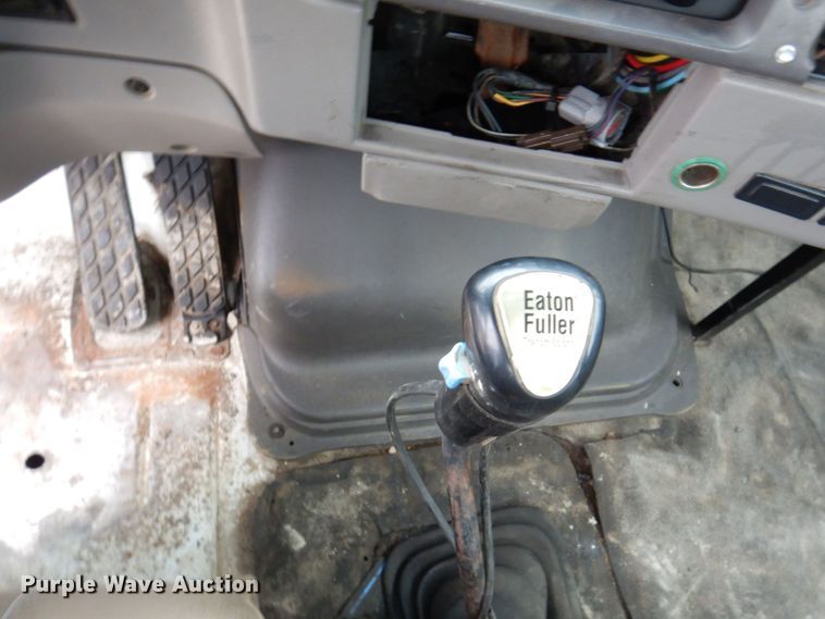 image for item KF9606 1999 Sterling LT9511  ready mix truck