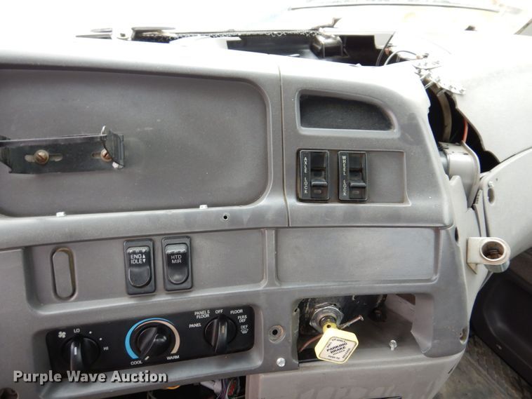 image for item KF9606 1999 Sterling LT9511  ready mix truck