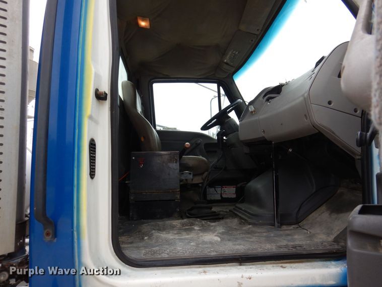 image for item KF9606 1999 Sterling LT9511  ready mix truck