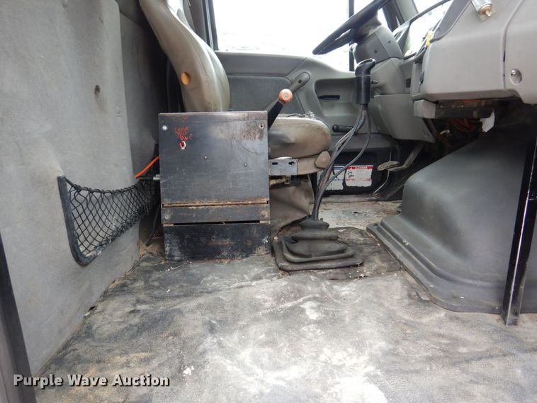 image for item KF9606 1999 Sterling LT9511  ready mix truck