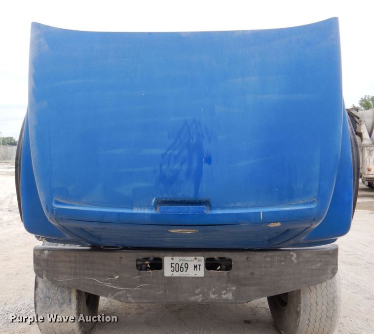 image for item KF9606 1999 Sterling LT9511  ready mix truck