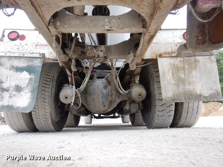 image for item KF9606 1999 Sterling LT9511  ready mix truck