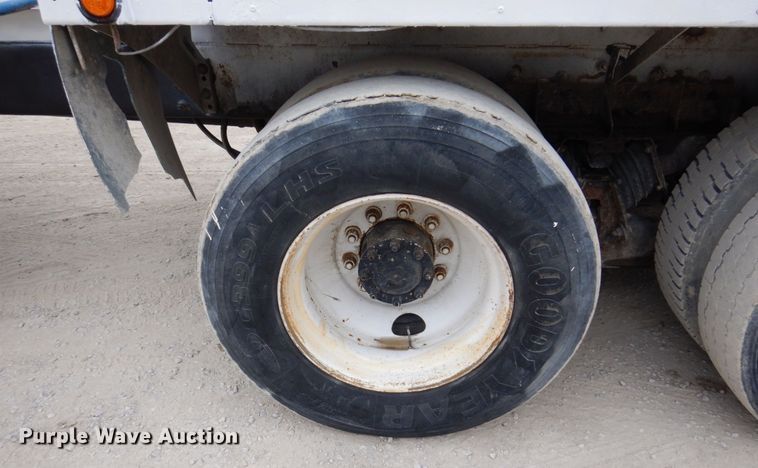 image for item KF9606 1999 Sterling LT9511  ready mix truck