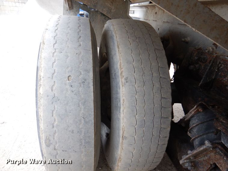 image for item KF9606 1999 Sterling LT9511  ready mix truck