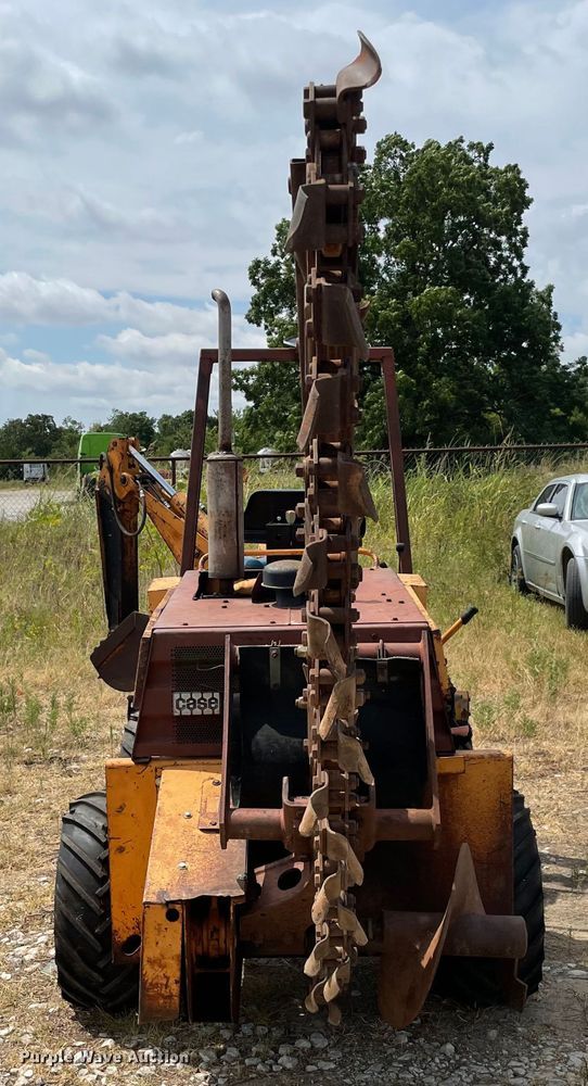 image for item KJ9702 1987 Case 360  trencher