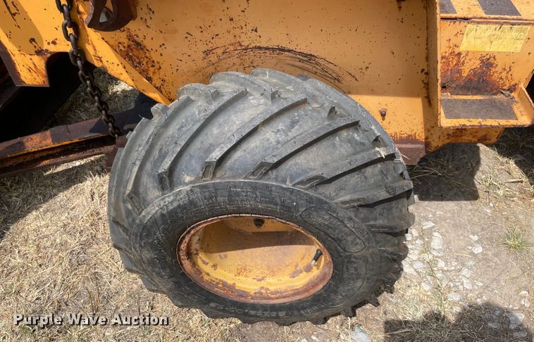 image for item KJ9702 1987 Case 360  trencher