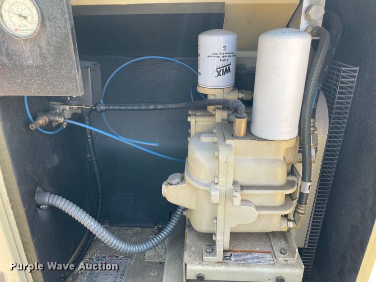 image for item KJ9715 Ingersoll Rand UP6-15-125  air compressor