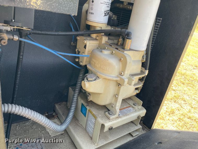 image for item KJ9715 Ingersoll Rand UP6-15-125  air compressor