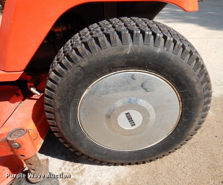 image for item KP9460 Kubota G2000-S  lawn mower