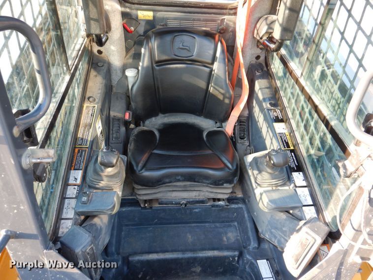 image for item KP9467 2016 John Deere 333G  tracked skid steer loader