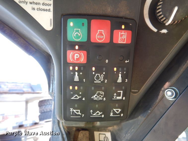 image for item KP9467 2016 John Deere 333G  tracked skid steer loader