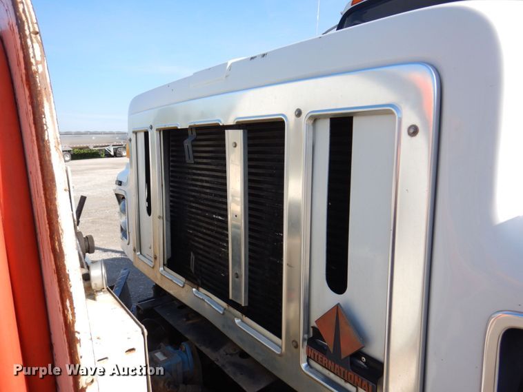 image for item KR9116 2000 International 2554  sewer jetter truck