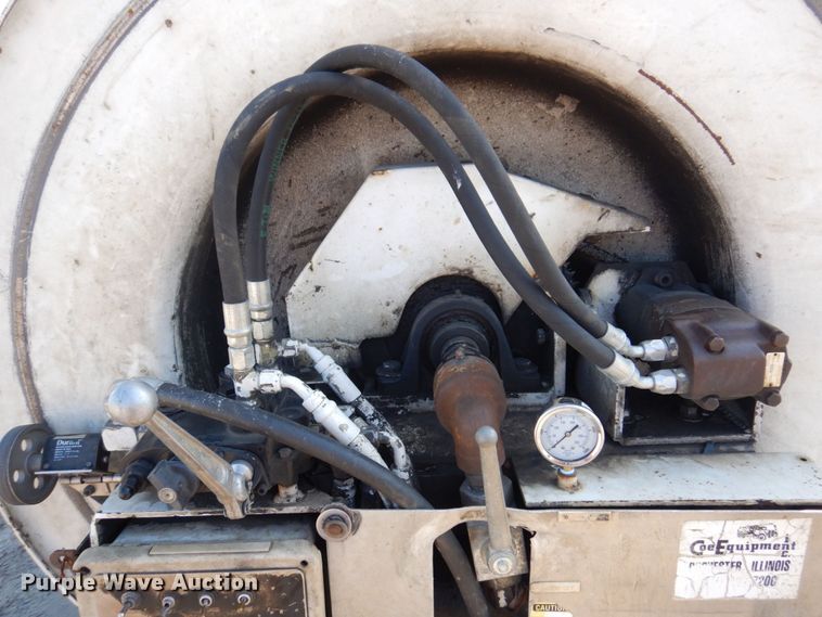 image for item KR9116 2000 International 2554  sewer jetter truck