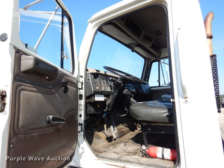 image for item KR9116 2000 International 2554  sewer jetter truck