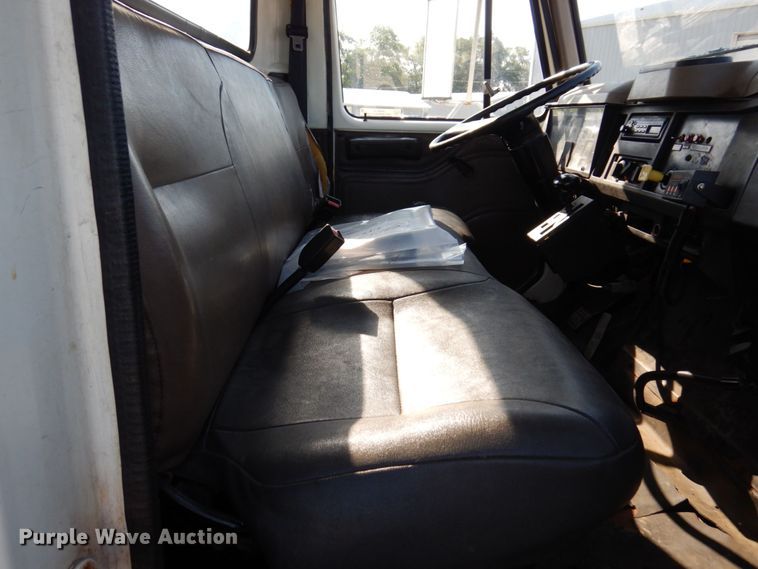 image for item KR9116 2000 International 2554  sewer jetter truck