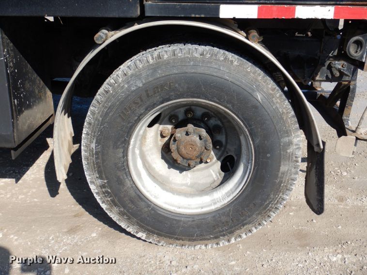 image for item KR9116 2000 International 2554  sewer jetter truck