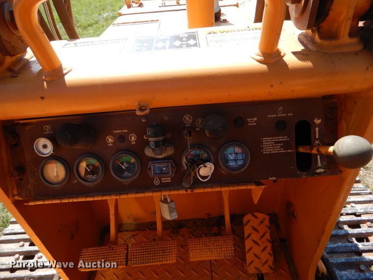 image for item LB9782 1989 Case 455C  track loader