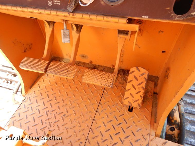 image for item LB9782 1989 Case 455C  track loader