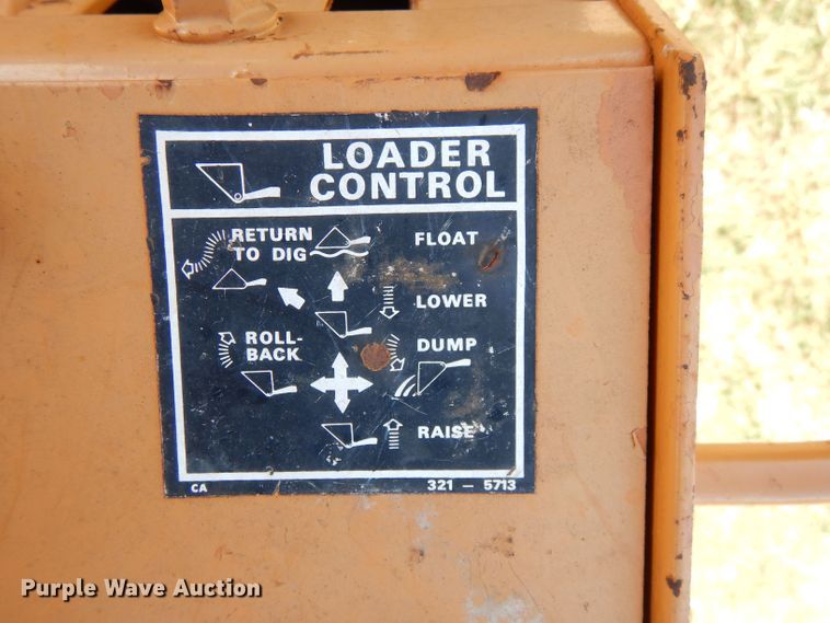 image for item LB9782 1989 Case 455C  track loader