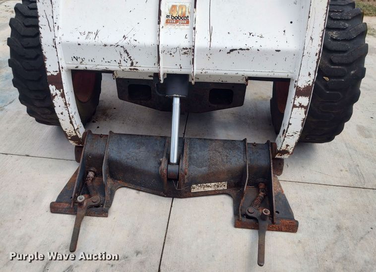 image for item LK9151 1998 Bobcat 763  skid steer loader