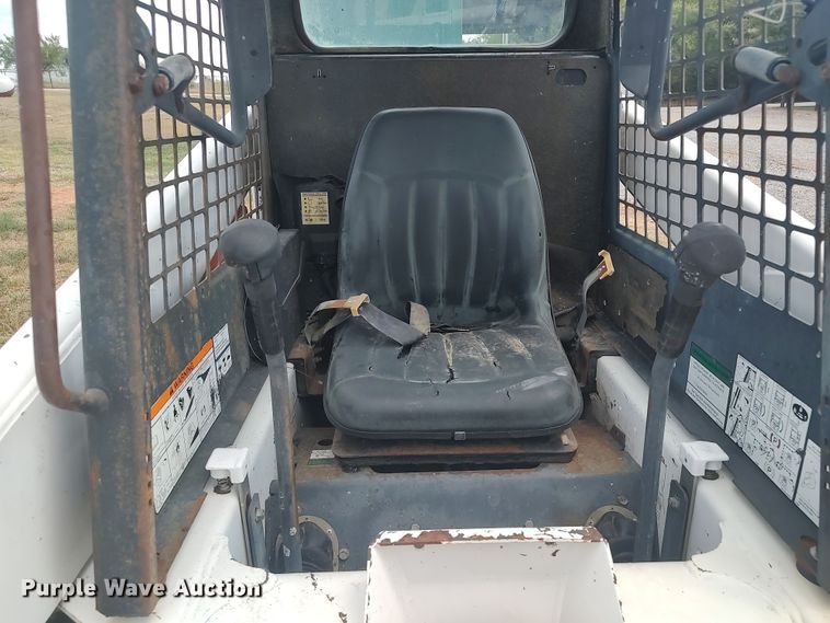 image for item LK9151 1998 Bobcat 763  skid steer loader