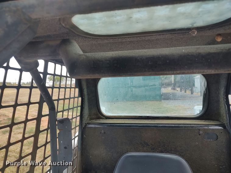 image for item LK9151 1998 Bobcat 763  skid steer loader