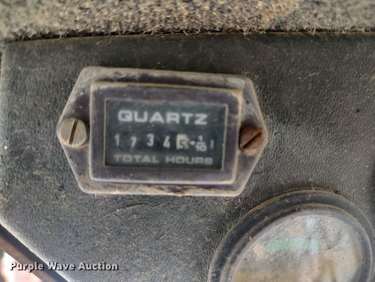 image for item LK9151 1998 Bobcat 763  skid steer loader