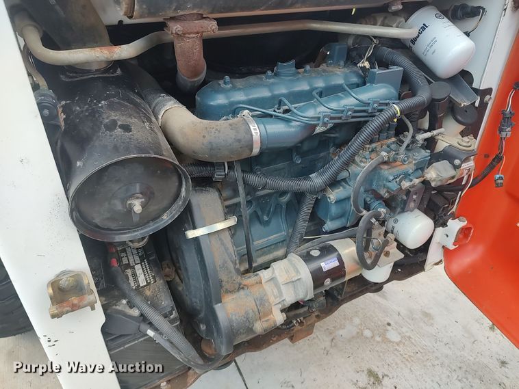 image for item LK9151 1998 Bobcat 763  skid steer loader