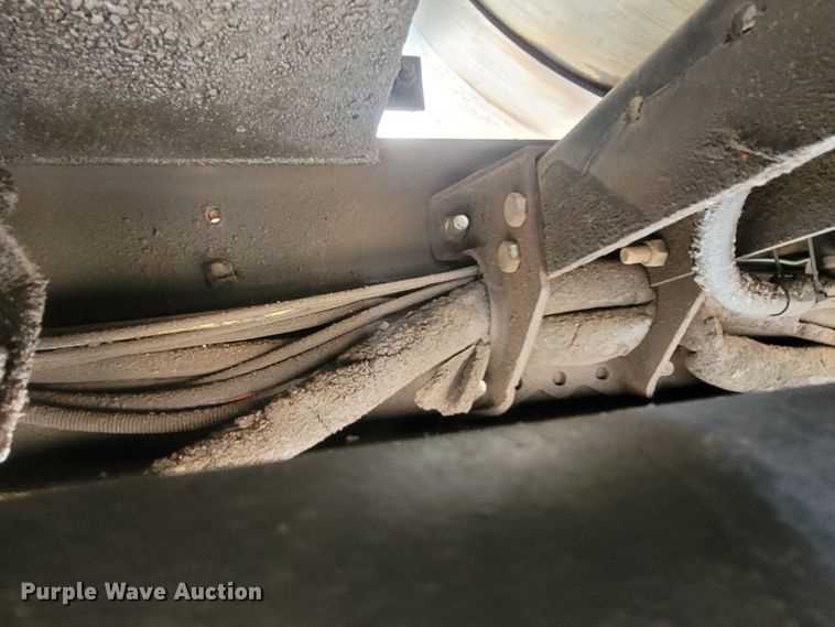 image for item LM9603 1993 Peterbilt 379  dump truck