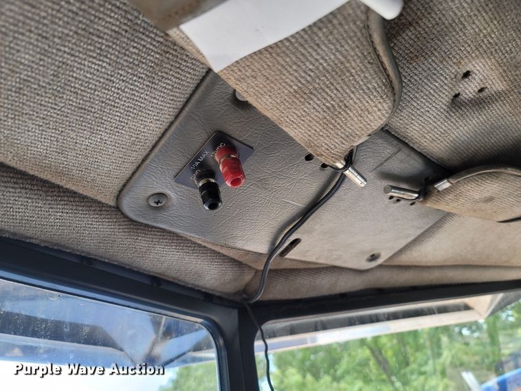 image for item LM9603 1993 Peterbilt 379  dump truck