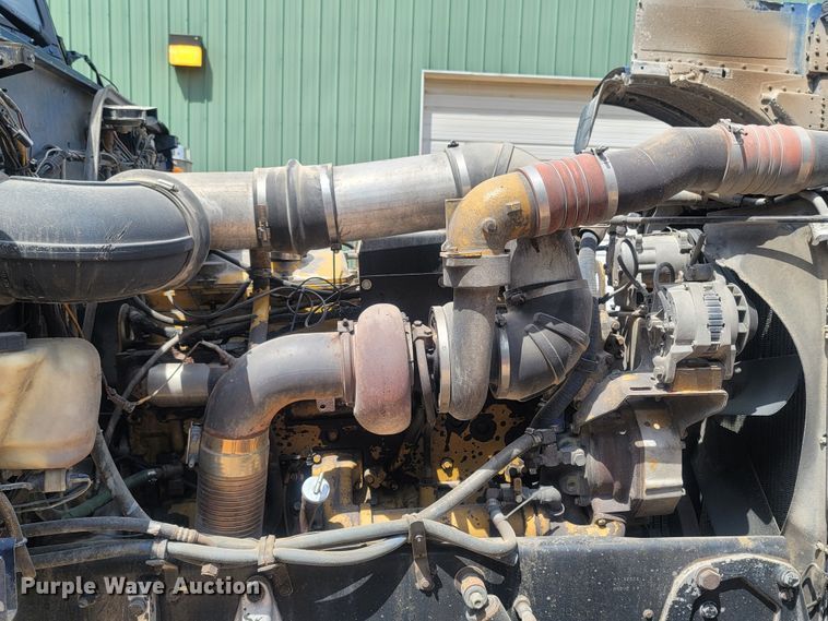 image for item LM9603 1993 Peterbilt 379  dump truck