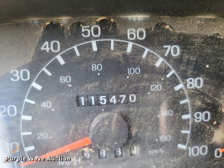 image for item LM9610 2006 Ford F650 Super Duty  flatbed truck